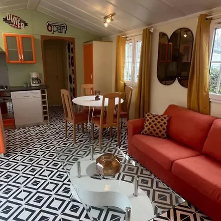 Campsite Mobil Avec Jacuzzi Et Terrasse - 4 Pers. - Api-1-52-2022 *
