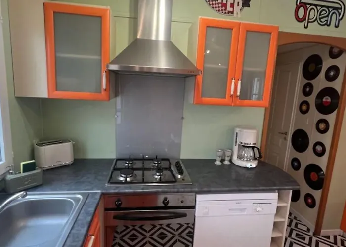 Mobil Avec Jacuzzi Et Terrasse - 4 Pers. - Api-1-52-2022 *