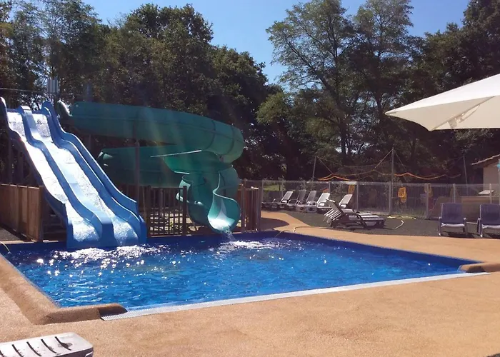 Campsite Mobil Avec Jacuzzi Et Terrasse - 4 Pers. - Api-1-52-2022 *