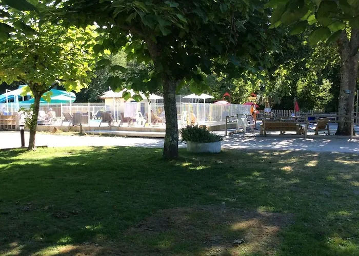 Campsite Mobil Avec Jacuzzi Et Terrasse - 4 Pers. - Api-1-52-2022